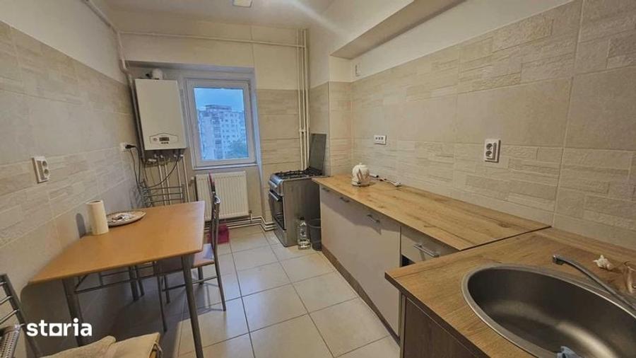 Apartament cu 2 camere decomandat în Gară