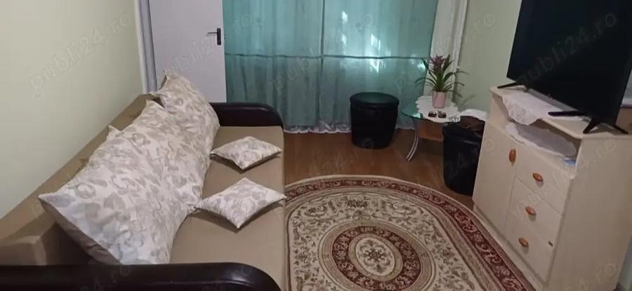 Garsonieră decomandată în Tudor