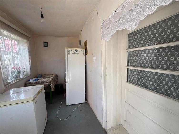 Casă individuală cu 4 camere cu Teren 5526 Mp în Cheșa