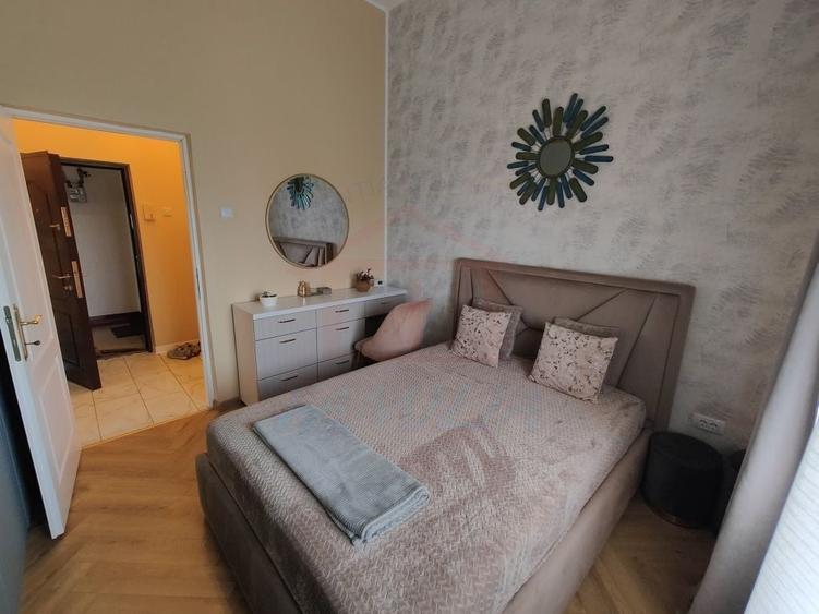 Apartament cu 2 camere decomandat, mobilat în Central