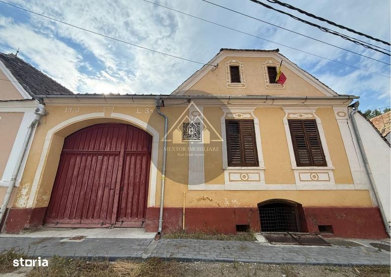 Casă cu 4 camere în Richiș