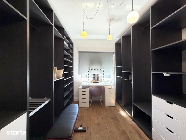 Apartament cu 4 camere în Tei