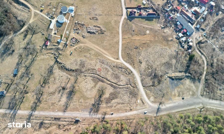 Teren de 1829 mp, în Cristian