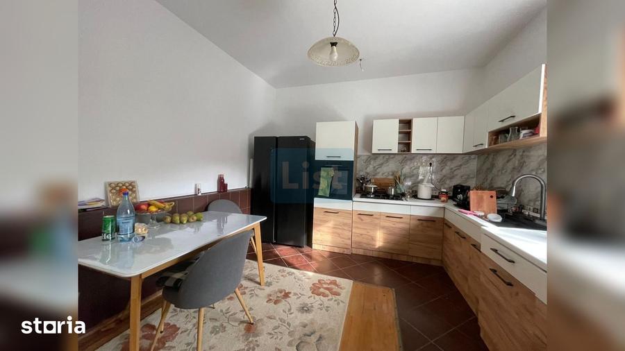 Casă cu 3 camere decomandat cu Teren 190 Mp în Muncitoresc