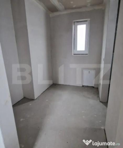Casă cu 4 camere cu Teren 319 Mp în Stolna