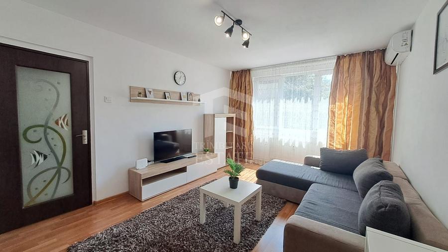 Apartament cu 2 camere semidecomandat, mobilat în Politehnica