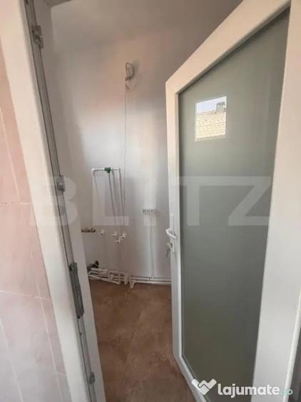 Spațiu comercial, de 320 mp, în Central