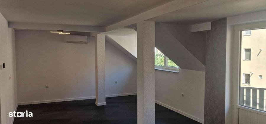 Apartament 2 camere, mansarda, zona centrala Brasov 650/luna - 2