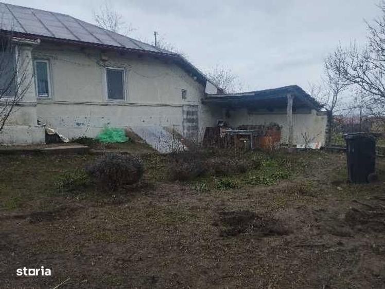 Casă cu 2 camere cu Teren 75 Mp în Dumbrăveni