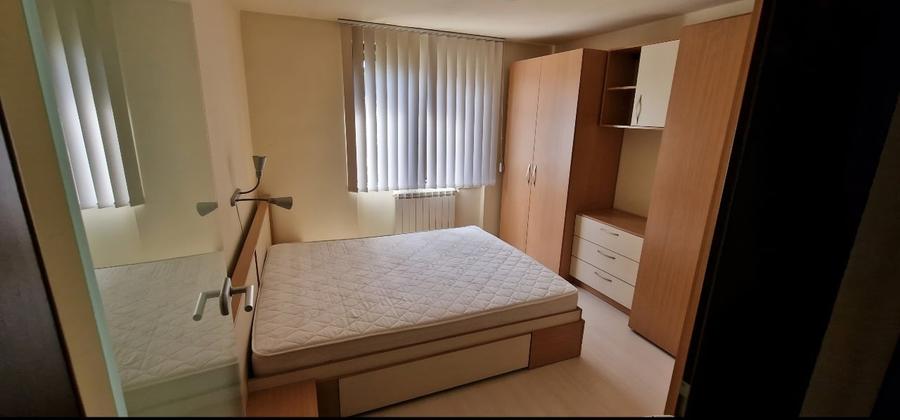 Apartament cu 3 camere decomandat, mobilat în Take Ionescu