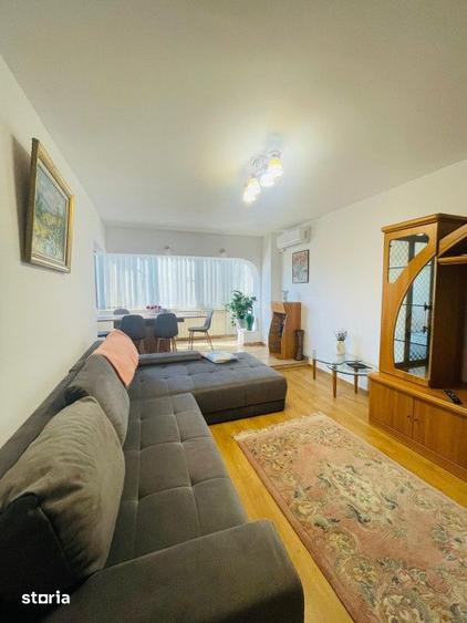 Apartament cu 3 camere decomandat, mobilat în Tomis III