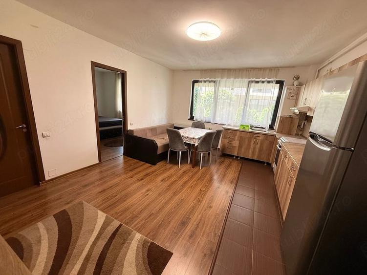 Apartament cu 2 camere semidecomandat în Florești