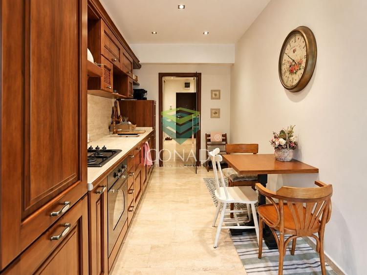 Apartament cu 3 camere decomandat, mobilat în Câmpia Libertății