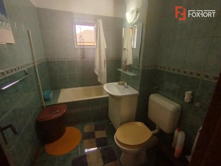 Apartament cu 3 camere decomandat, mobilat în Girocului