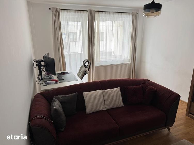 Apartament cu 2 camere decomandat în Dâmbul Rotund