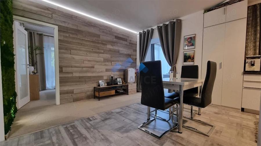 Apartament cu 3 camere în Filiași