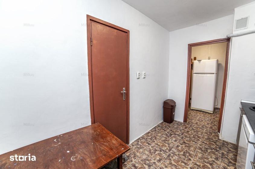 Apartament cu 3 camere decomandat, mobilat în Drumul Taberei