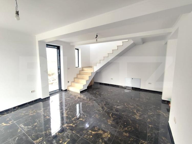 Casă individuală cu 4 camere cu Teren 515 Mp în Rediu
