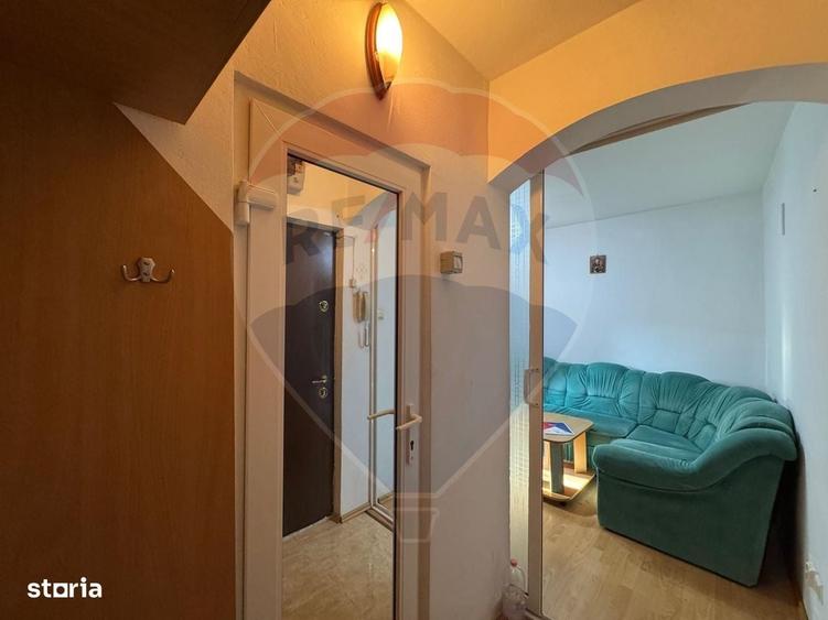 Garsonieră în Micălaca