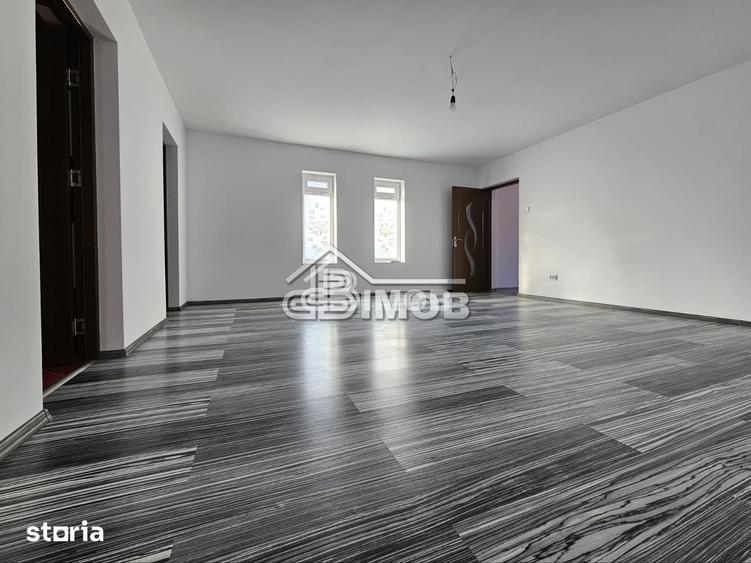 Casă cu 2 camere cu Teren 191 Mp în Central