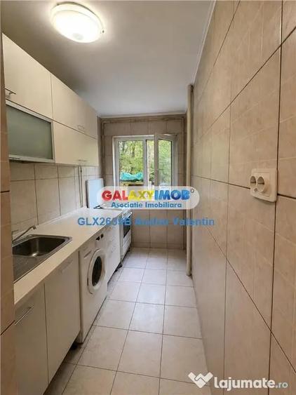 Apartament cu 2 camere semidecomandat în Berceni