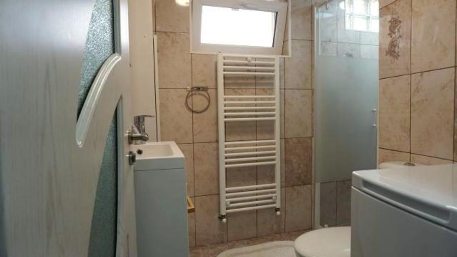 Garsonieră decomandată în Exterior Est