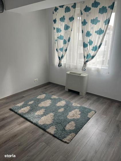 Apartament cu 3 camere în Decebal