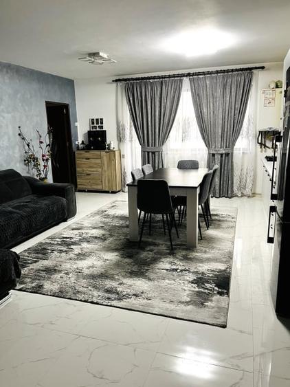Apartament cu 2 camere semidecomandat în Florești — fotografia 3