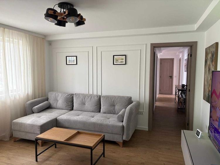 Apartament cu 4 camere în Central