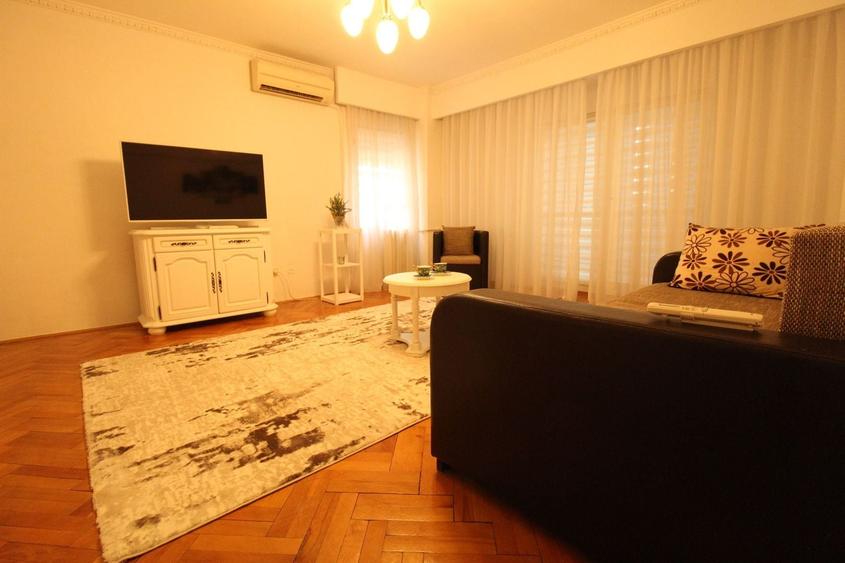 Apartament cu 2 camere decomandat, mobilat în Alba Iulia