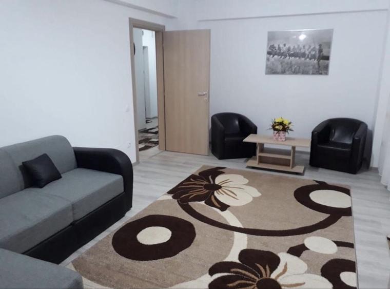 Apartament cu 2 camere decomandat în Trivale