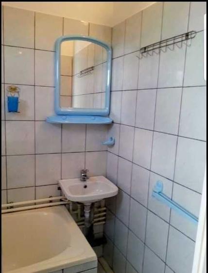 Garsonieră decomandată în Rogerius