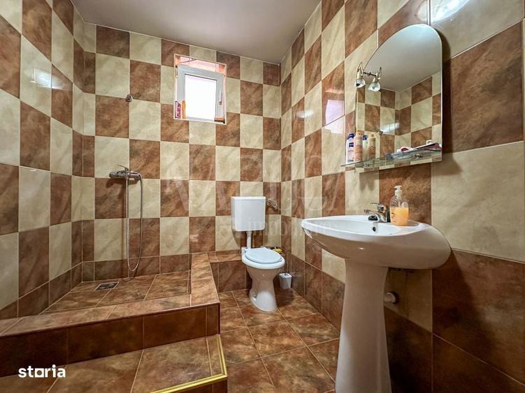 Casă cu 4 camere în Bună Ziua
