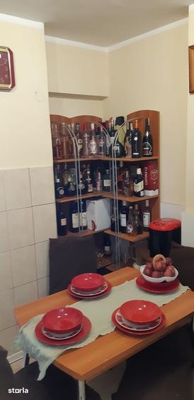 Apartament cu 4 camere în Rogerius