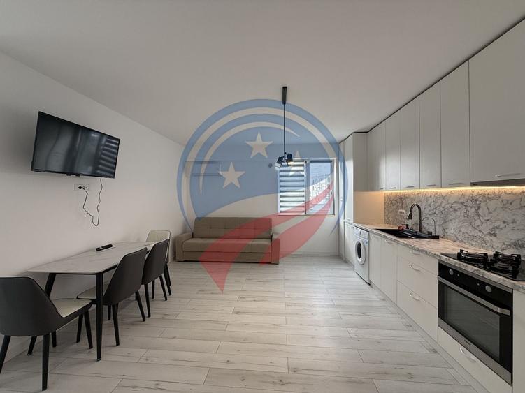 Apartament cu 2 camere semidecomandat, mobilat în 1 Mai