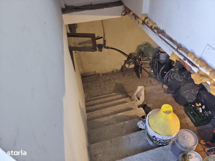 Casă cu 3 camere în Ernei