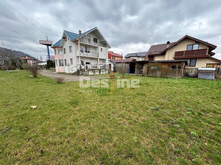 Casă individuală cu 6 camere cu Canalizare în Ciritei