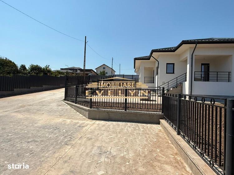 Casă cu 4 camere cu Teren 550 Mp în Central