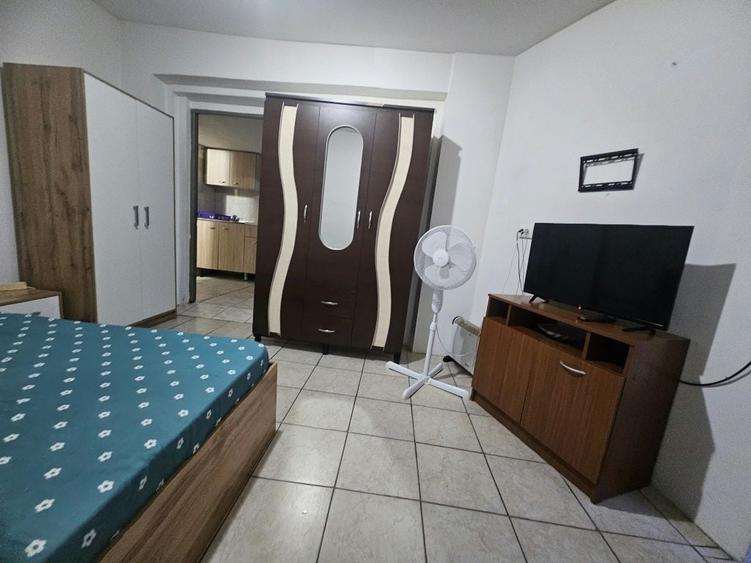 Casă cu 2 camere în Titan