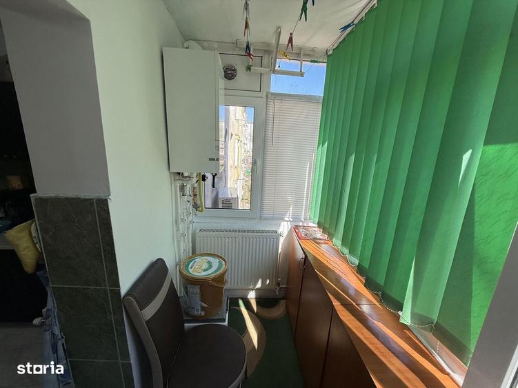 Apartament cu 3 camere decomandat, mobilat în Tomis Nord