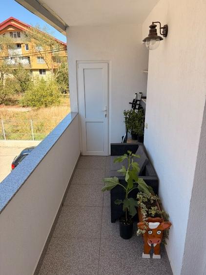 Apartament cu 2 camere decomandat, mobilat în Florești