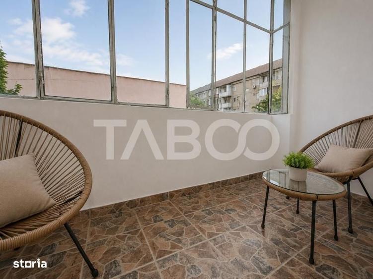 Apartament cu 2 camere decomandat în Ștrand