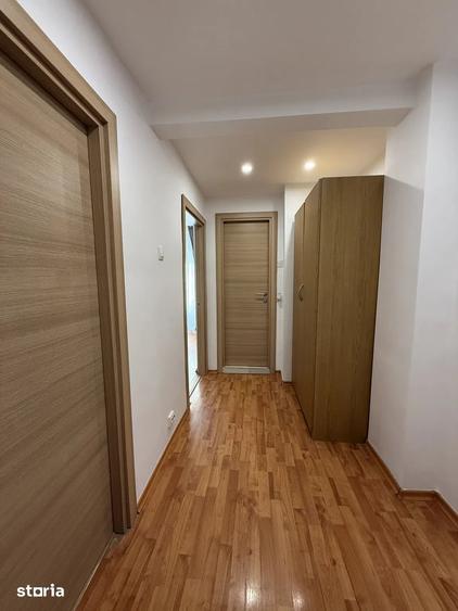 Apartament cu 3 camere decomandat, mobilat în Lacul Tei