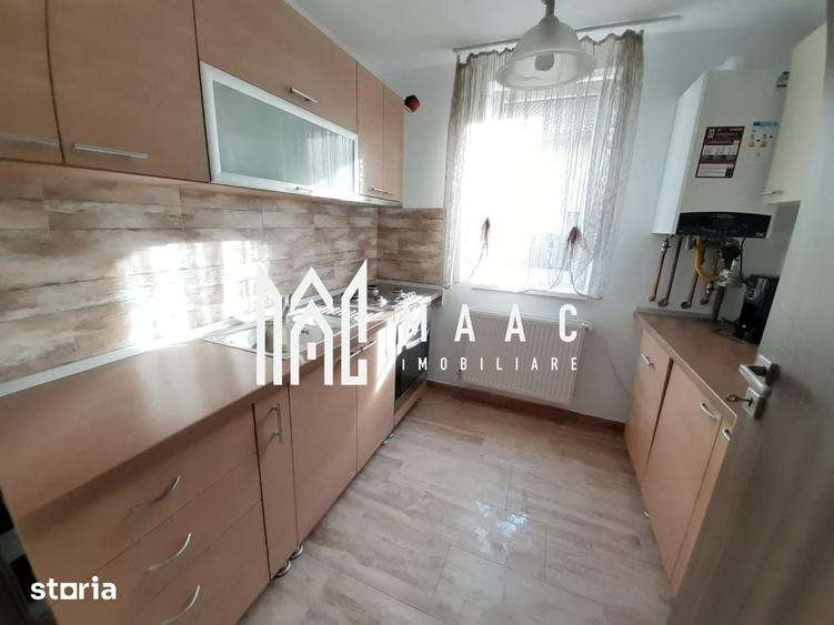 Casă cu 6 camere cu Teren 460 Mp în Tineretului
