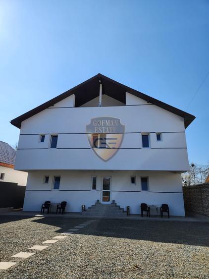 Casă individuală cu 15 camere cu Canalizare în Lumina