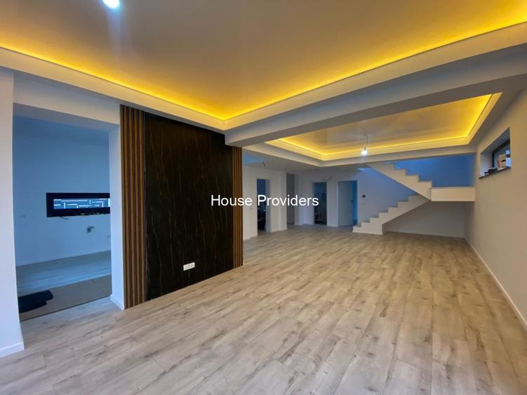 Casă individuală cu 5 camere cu Canalizare în Corbeanca