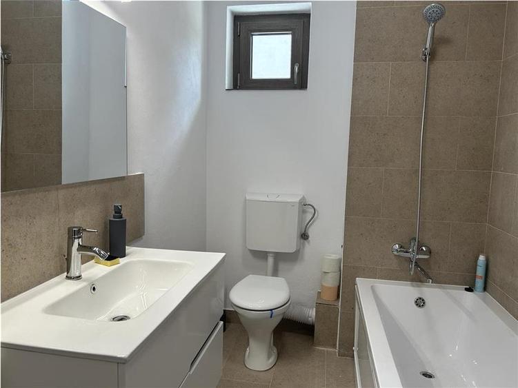 Apartament cu 2 camere decomandat, mobilat în Borhanci