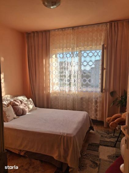 Apartament cu 2 camere semidecomandat în Micro 9