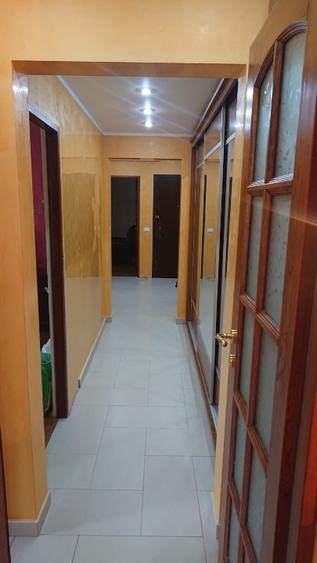 Apartament cu 3 camere decomandat în Rahova