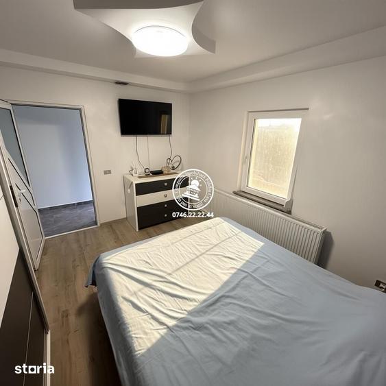 Casă cu 3 camere cu Teren 496 Mp în Tomești